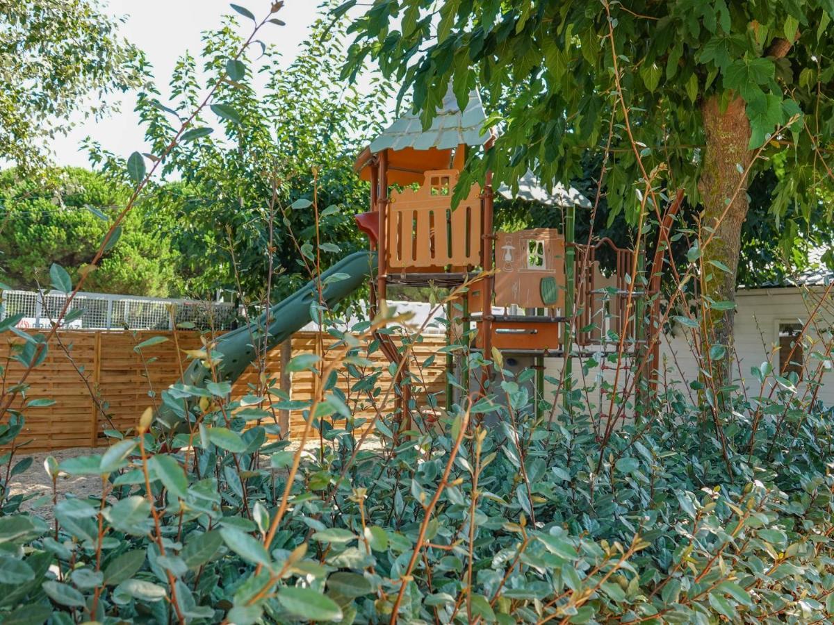 Hotel Camping Pleine Mer Vias Exterior foto