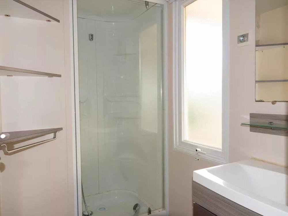 Hotel Camping Pleine Mer Vias Habitación foto