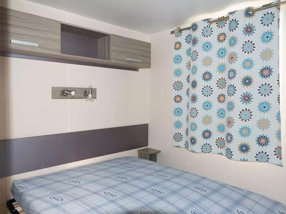 Hotel Camping Pleine Mer Vias Habitación foto